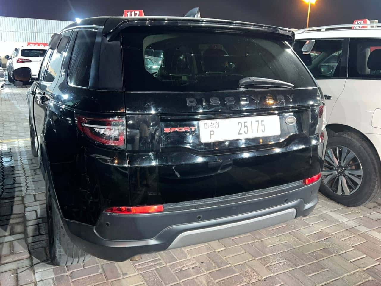 Land Rover Discovery 2020 thumbnail 7