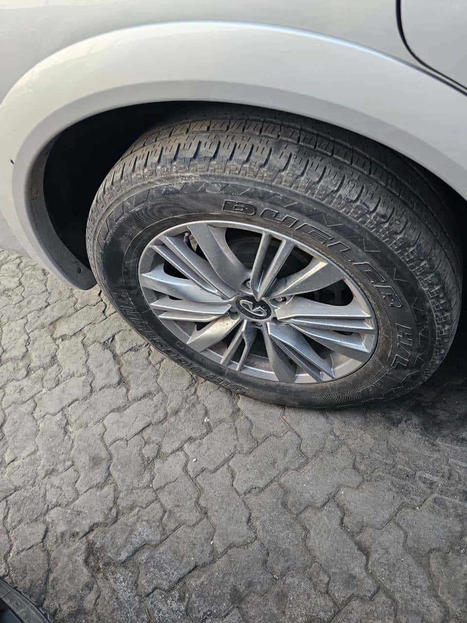 INFINITI QX80 2019 thumbnail 5