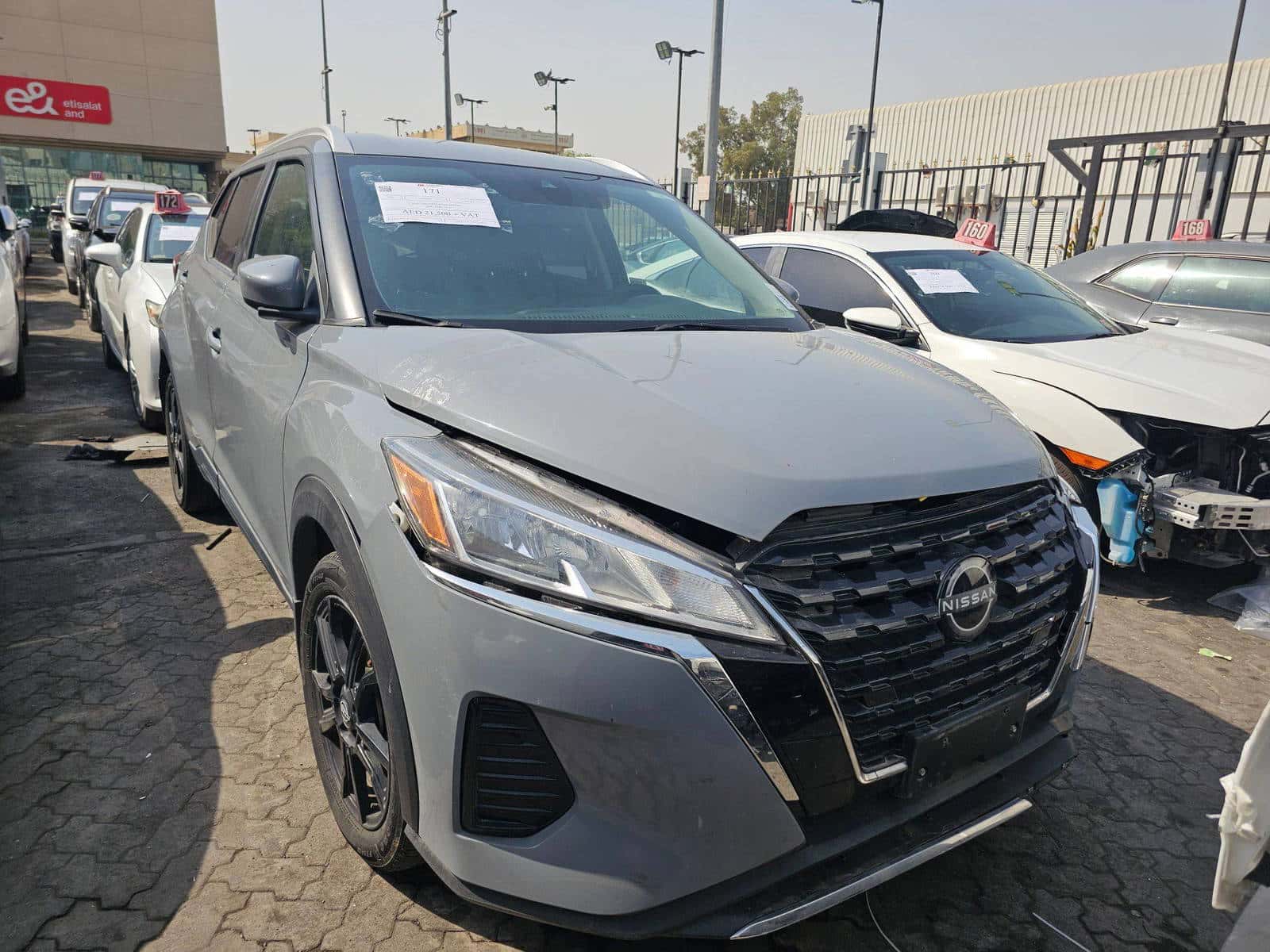 NISSAN KICKS 2022 thumbnail 2