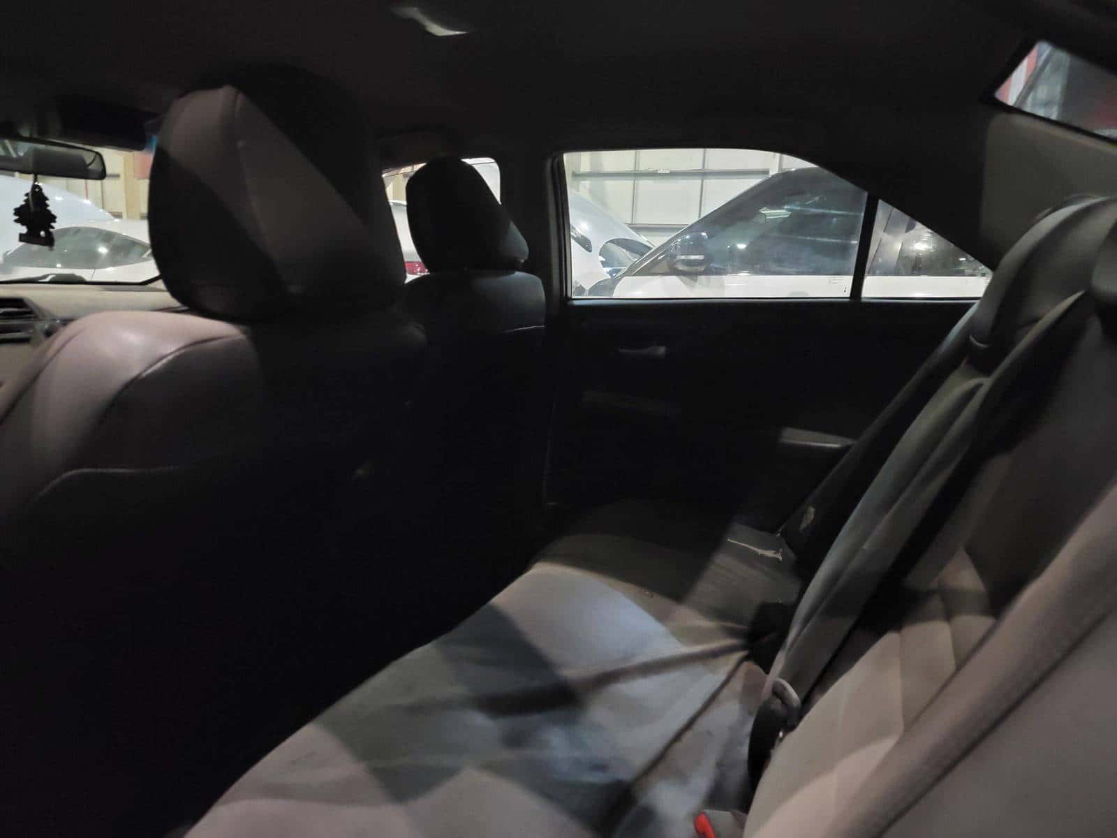Toyota Camry 2015 thumbnail 6