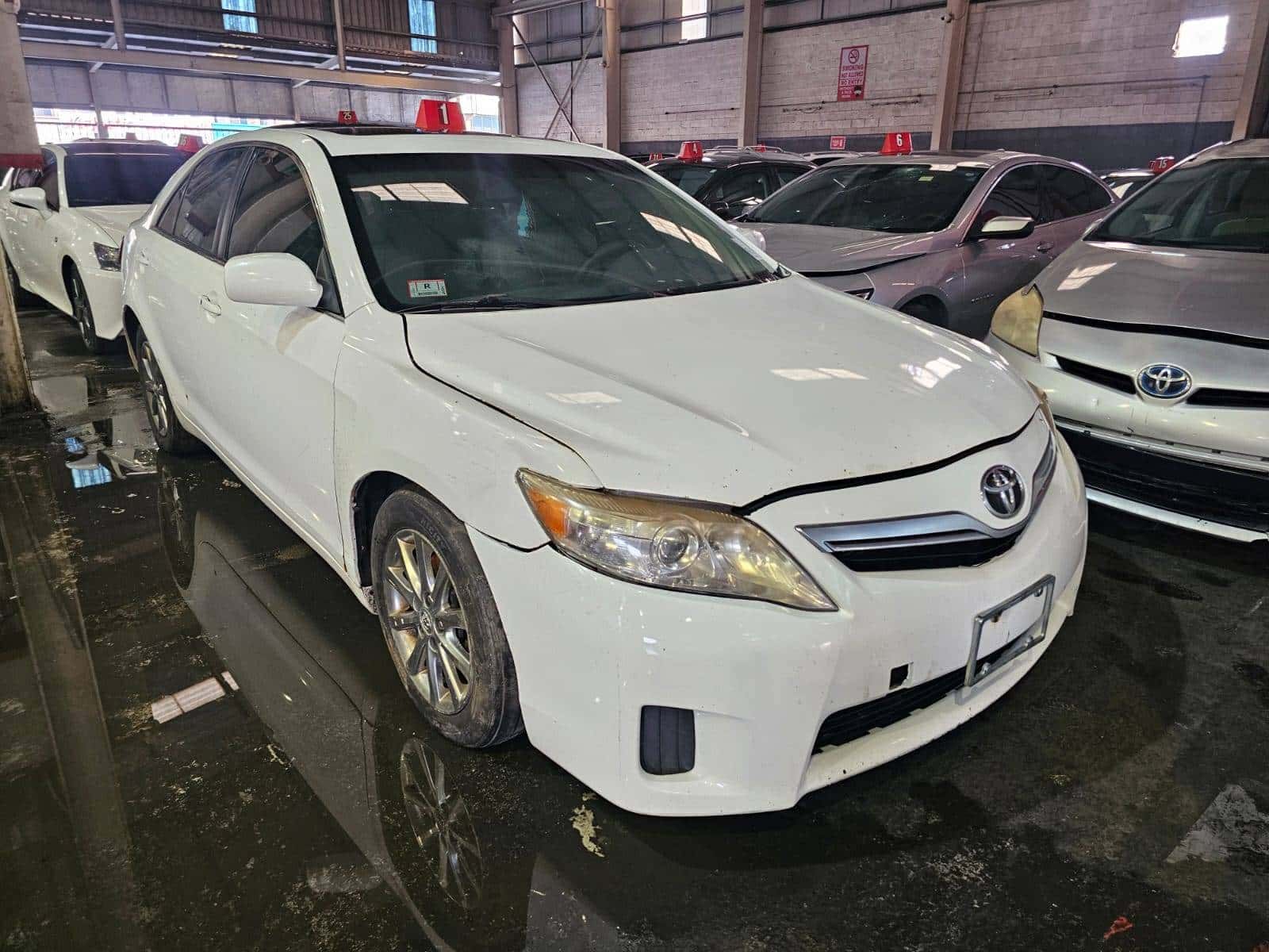 Toyota Camry 2010 thumbnail 6
