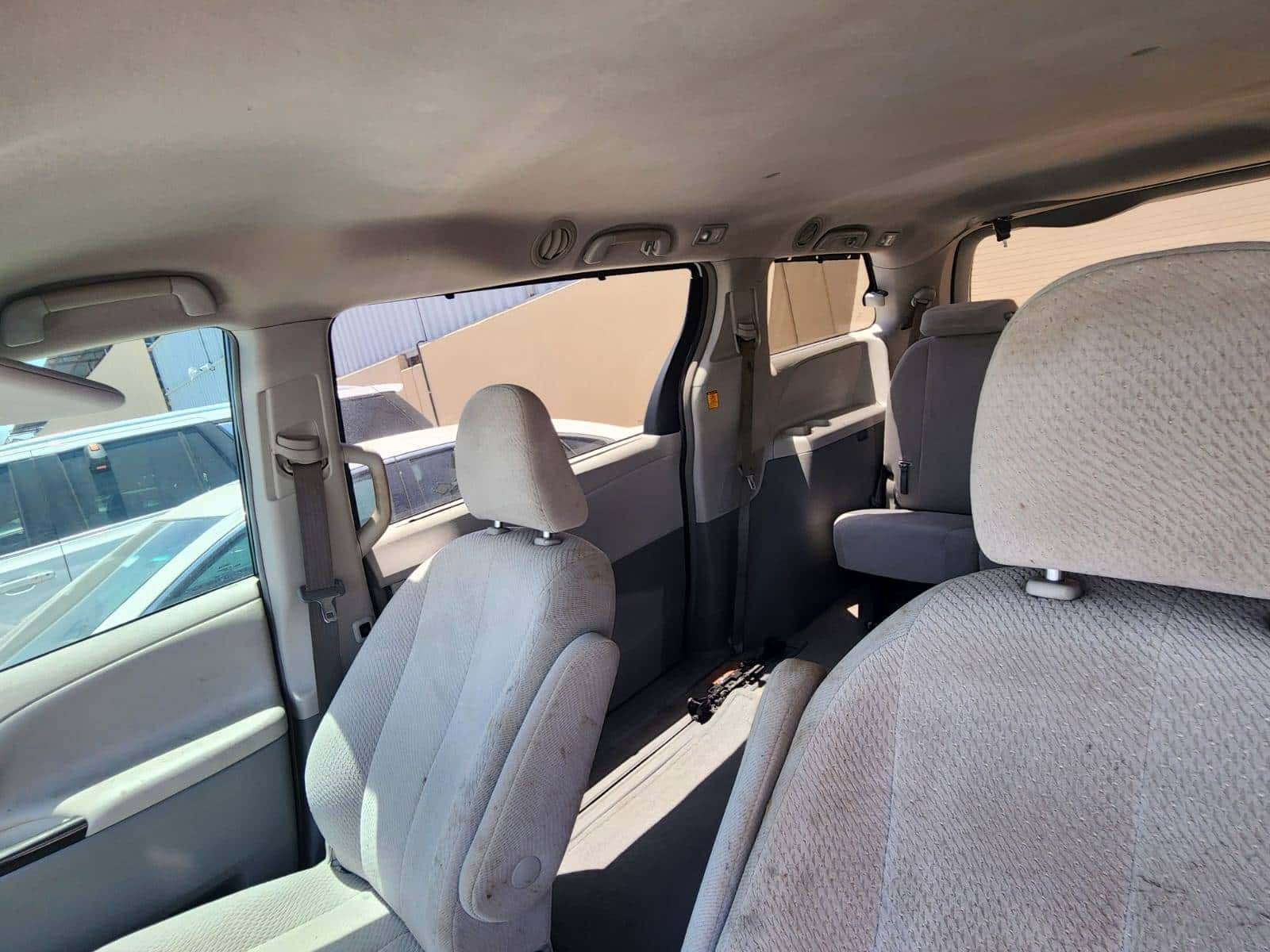 TOYOTA SIENNA 2013 thumbnail 4