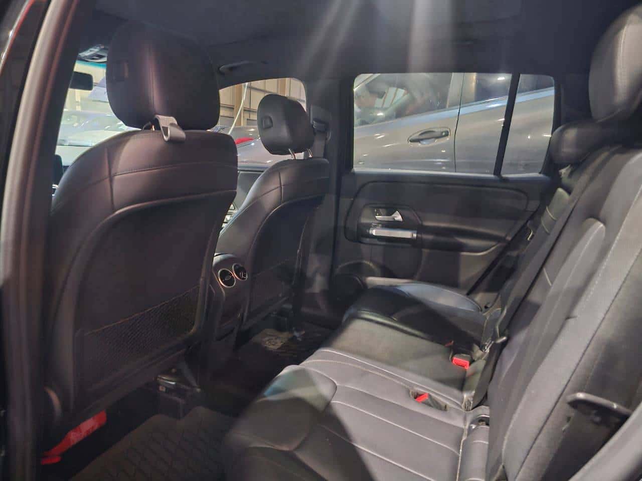 MERCEDES BENZ GLB 250 2020 thumbnail 6