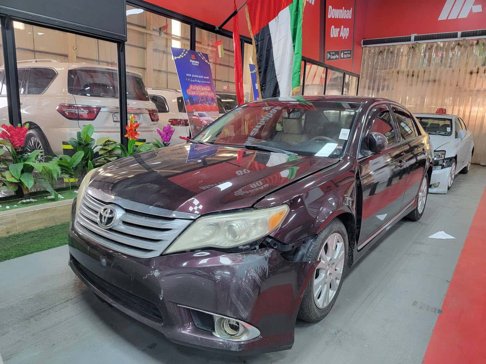Toyota Avalon 2011 thumbnail 2