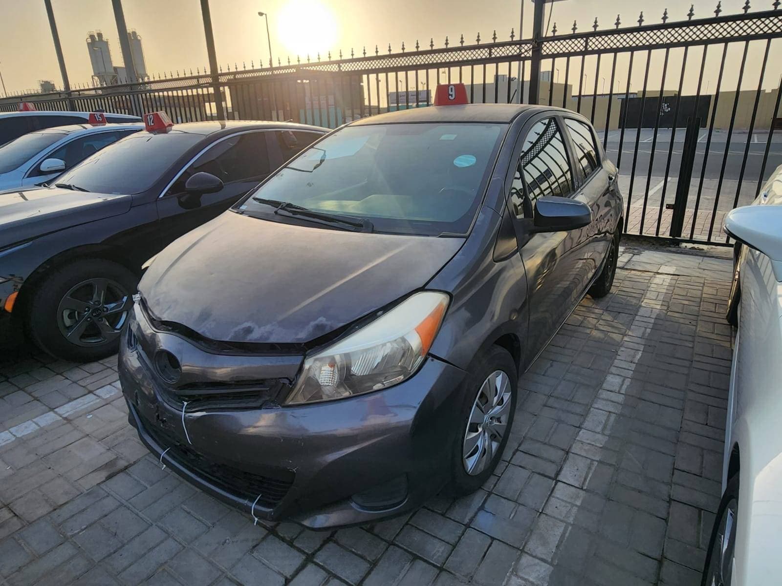 TOYOTA YARIS 2014 vehicle photo