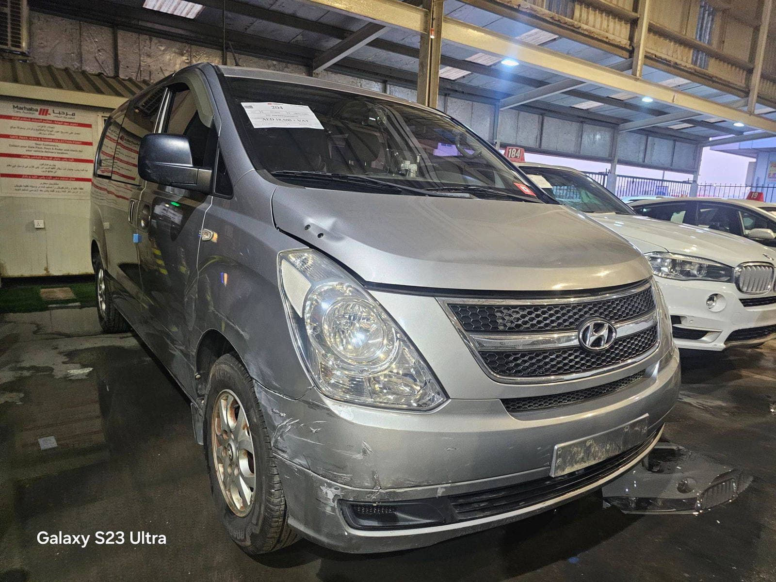 HYUNDAI GRAND STAREX - Exterior