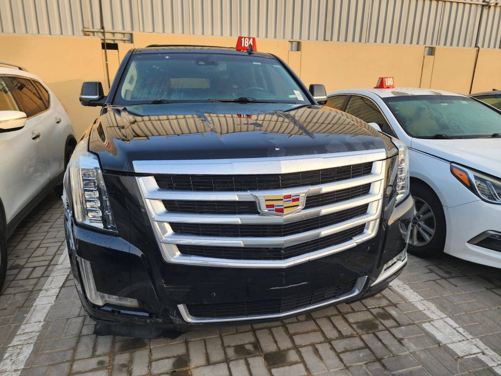 CADILLAC ESCALADE 2015 view 2