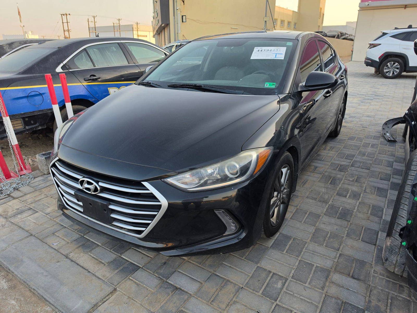 HYUNDAI ELANTRA 2018 view 2
