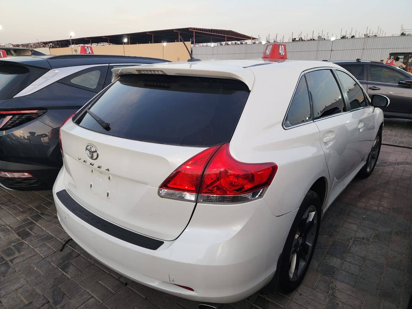 TOYOTA VENZA 2011 vehicle photo