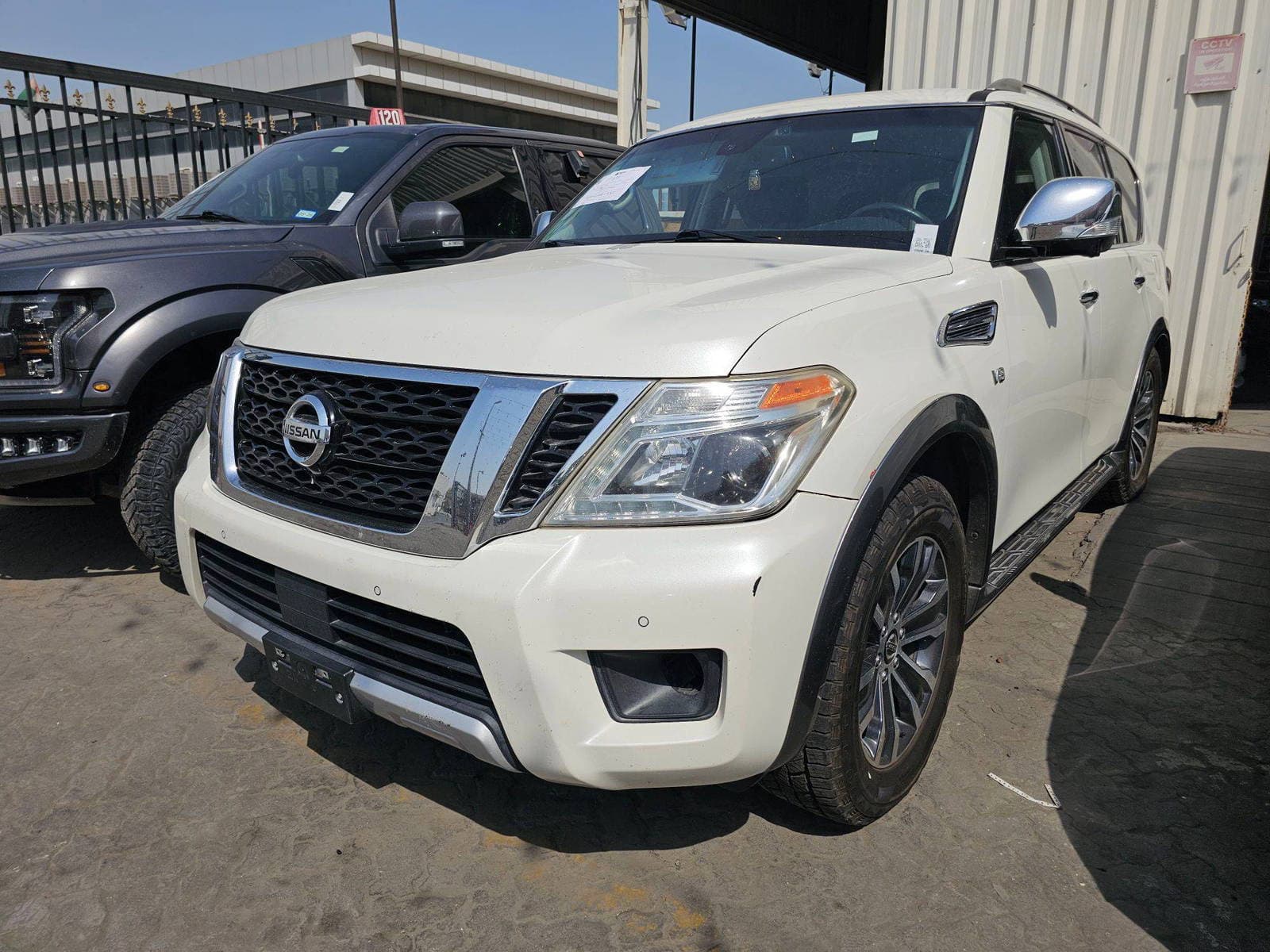 NISSAN ARMADA 2017 view 2