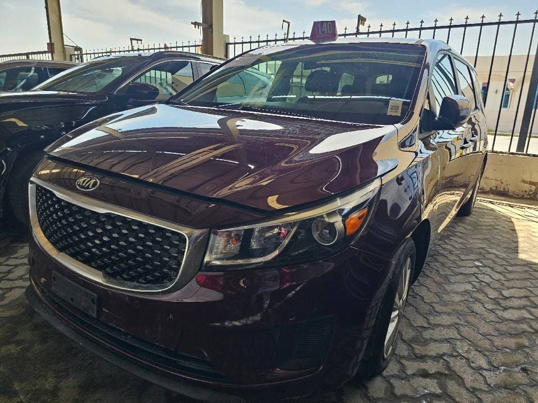 KIA SEDONA 2017 vehicle photo
