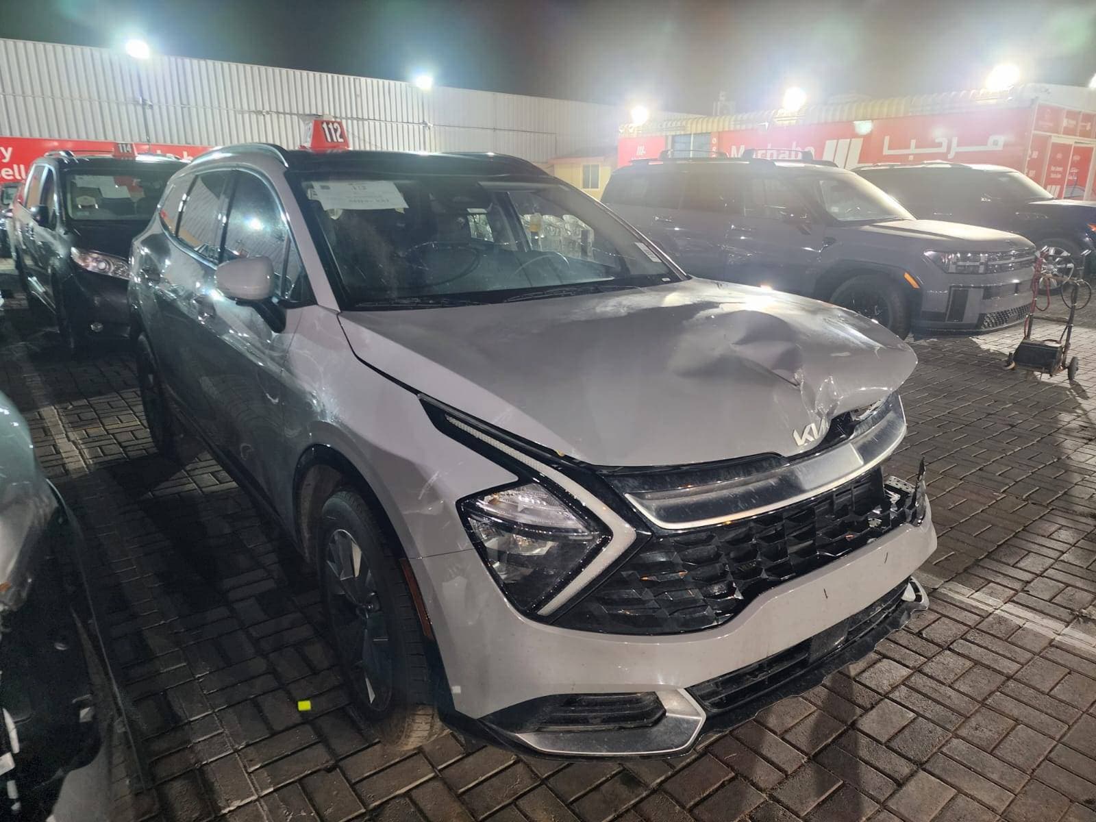 KIA SPORTAGE 2023 view 2