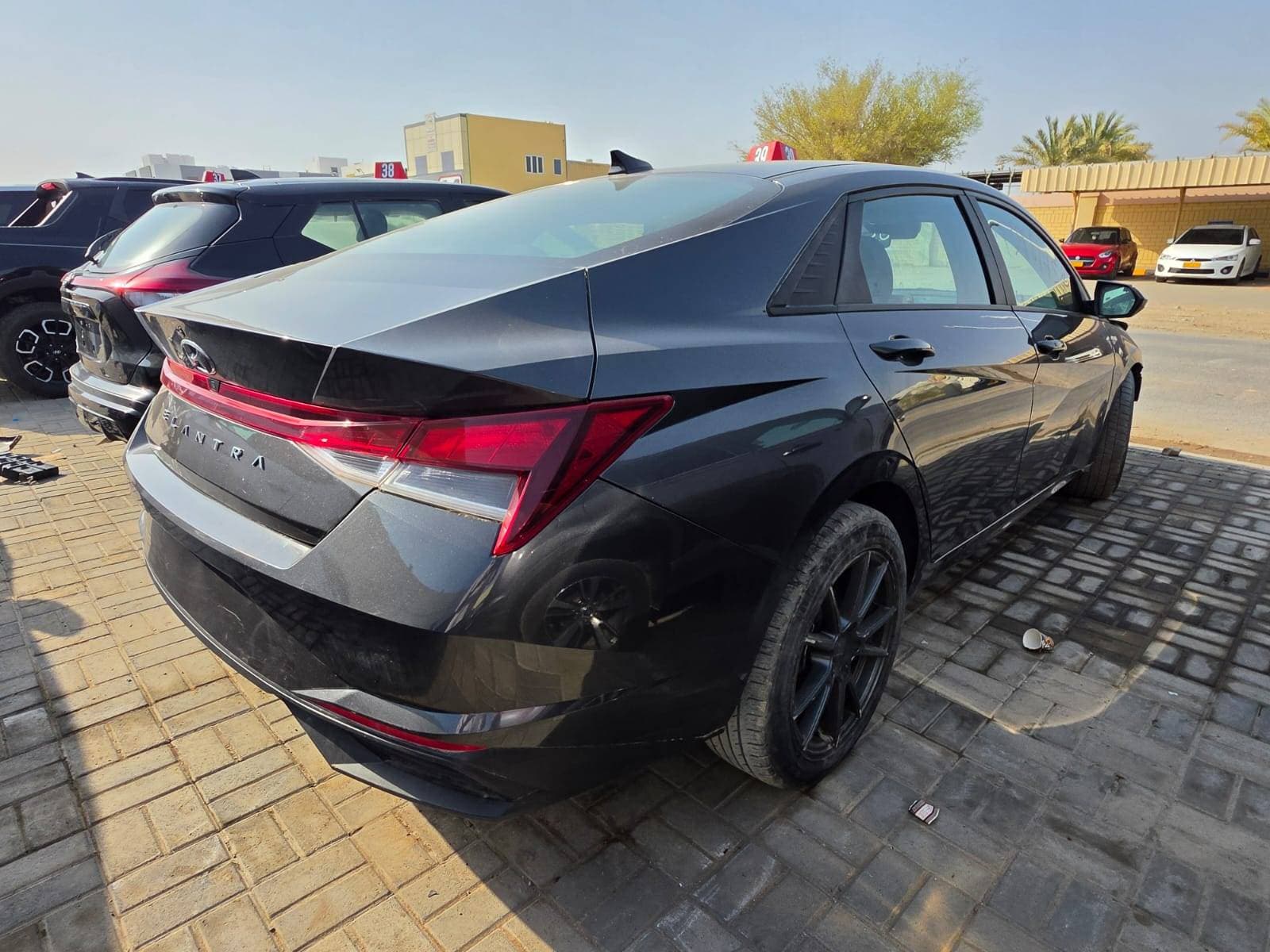 HYUNDAI ELANTRA 2022 vehicle photo