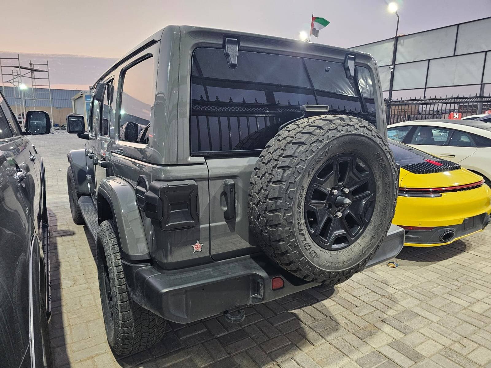 JEEP WRANGLER UNLIMITED SAHARA 2022 view 3