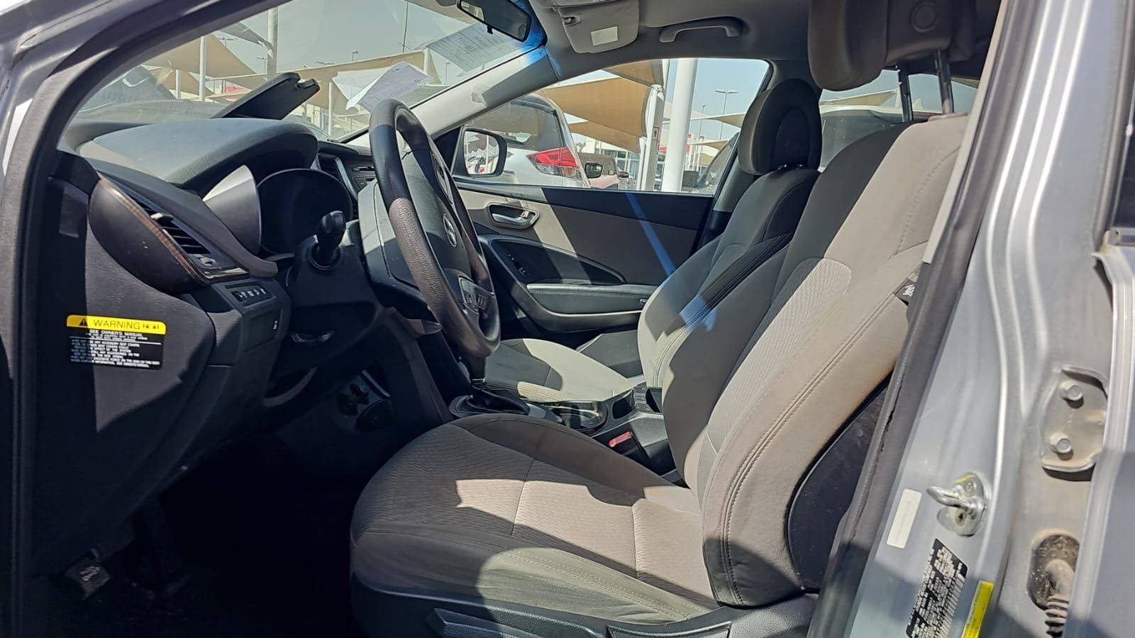 HYUNDAI SANTA FE - Exterior