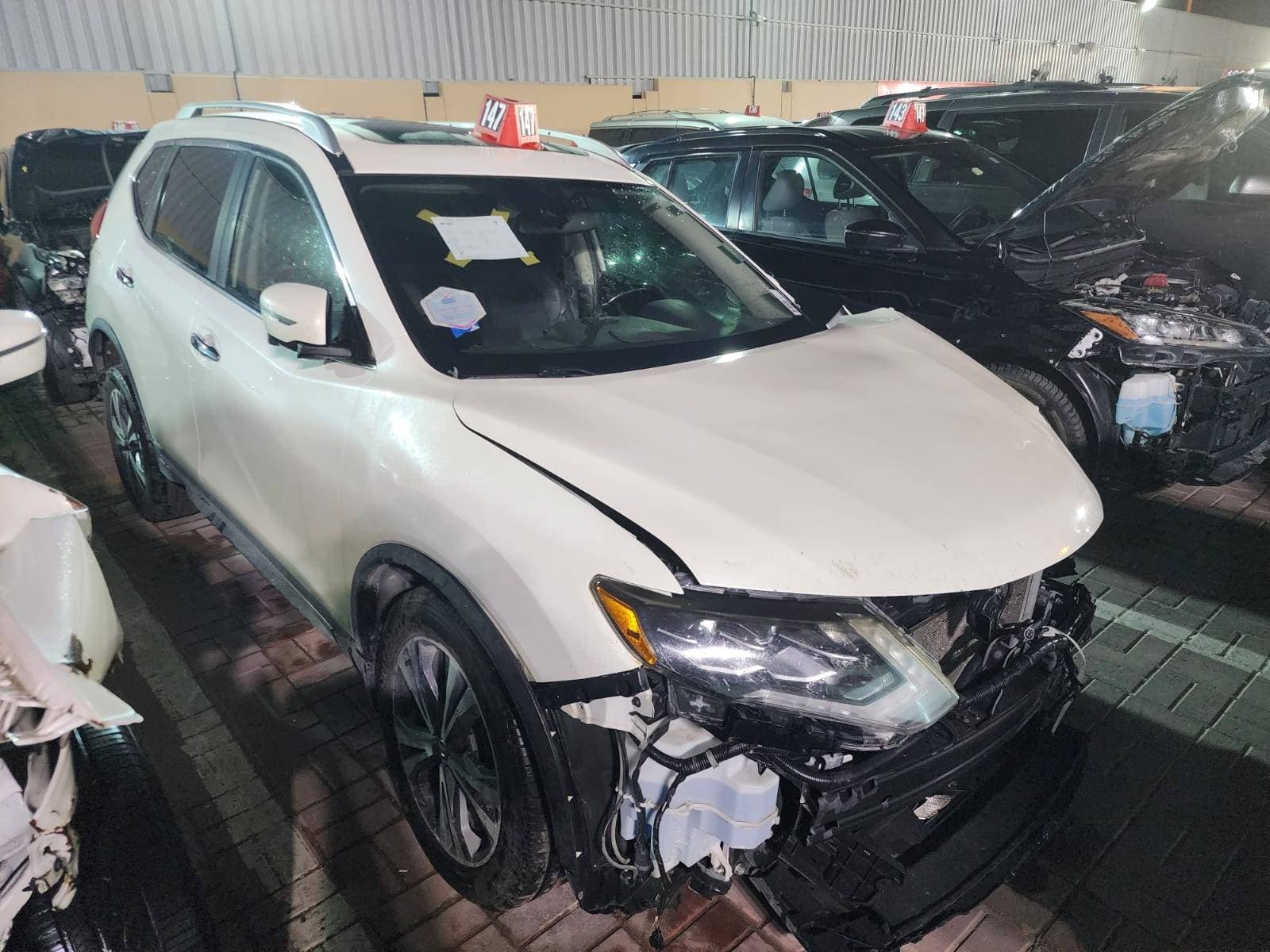 NISSAN ROGUE 2017 view 2