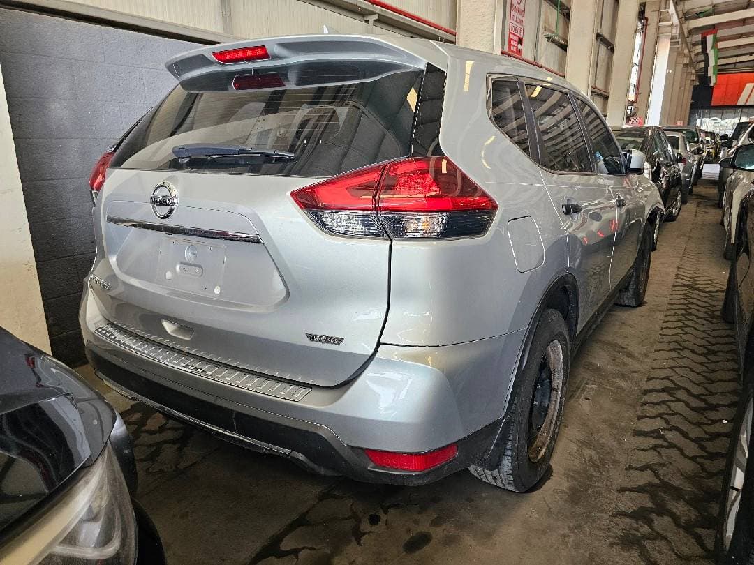 NISSAN ROGUE 2018 vehicle photo