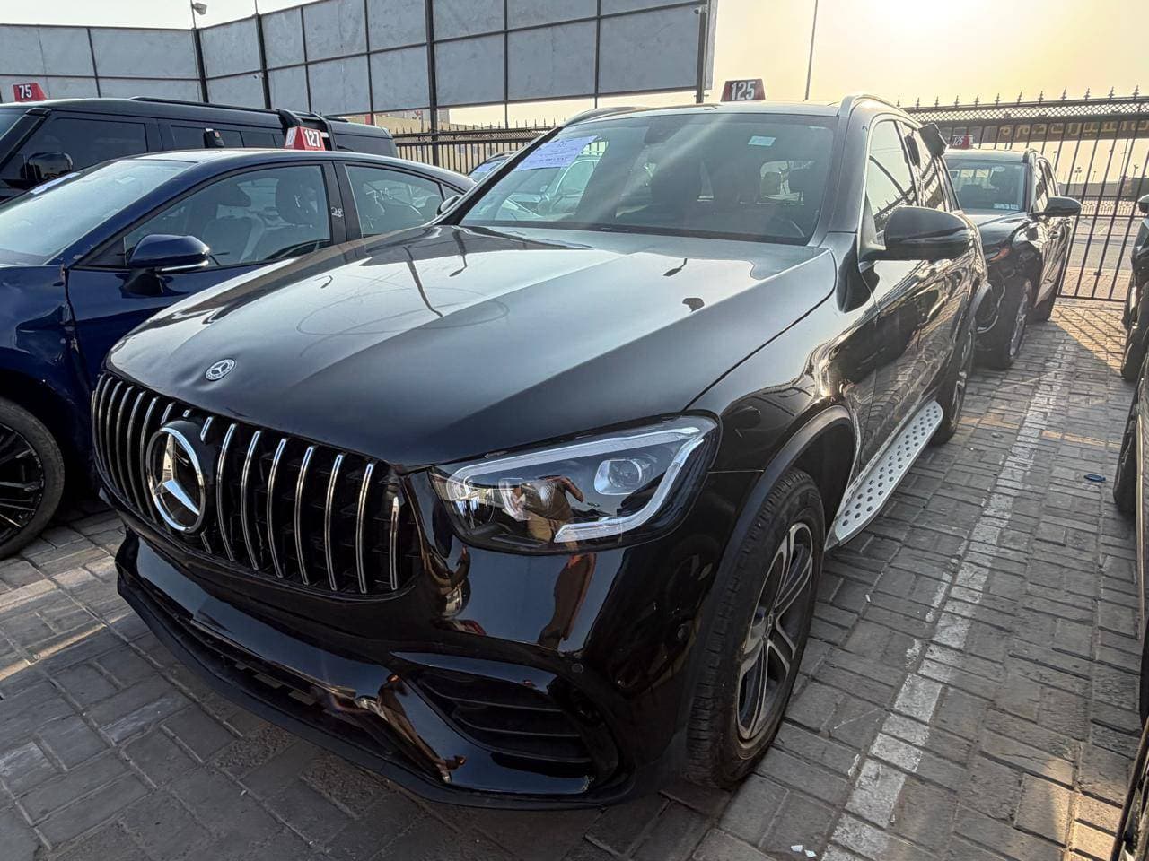 MERCEDES BENZ GLC-300 2019 vehicle photo