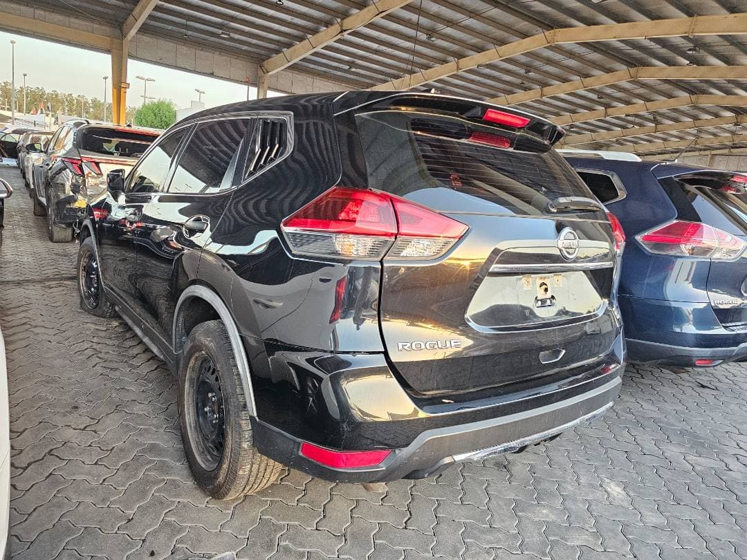 NISSAN ROGUE 2018 vehicle photo