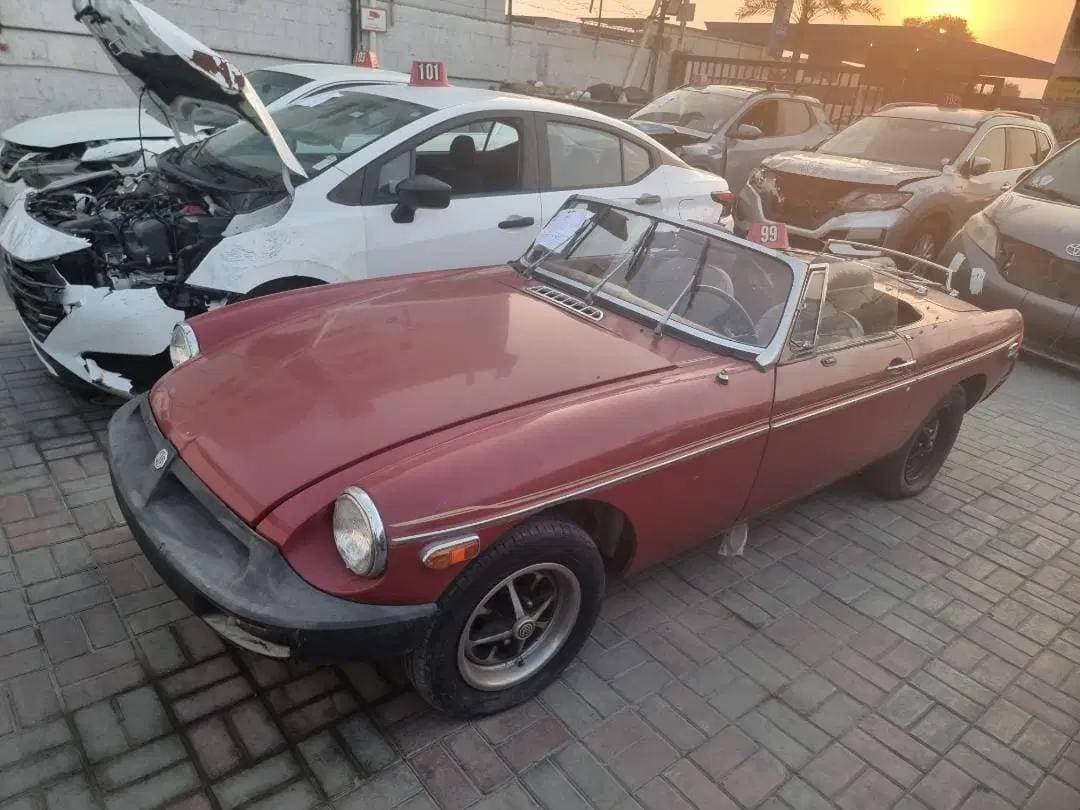 MG MGB 1979 vehicle photo