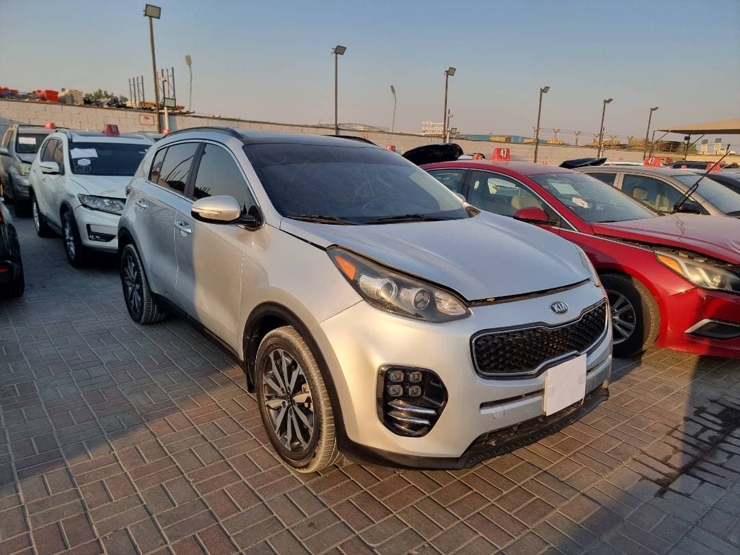 KIA SPORTAGE 2018 view 2