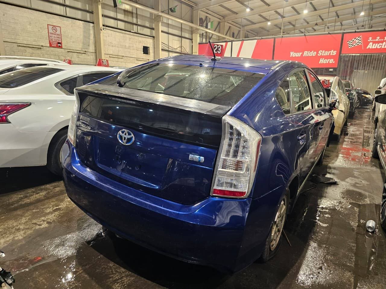 TOYOTA PRIUS 2010 vehicle photo