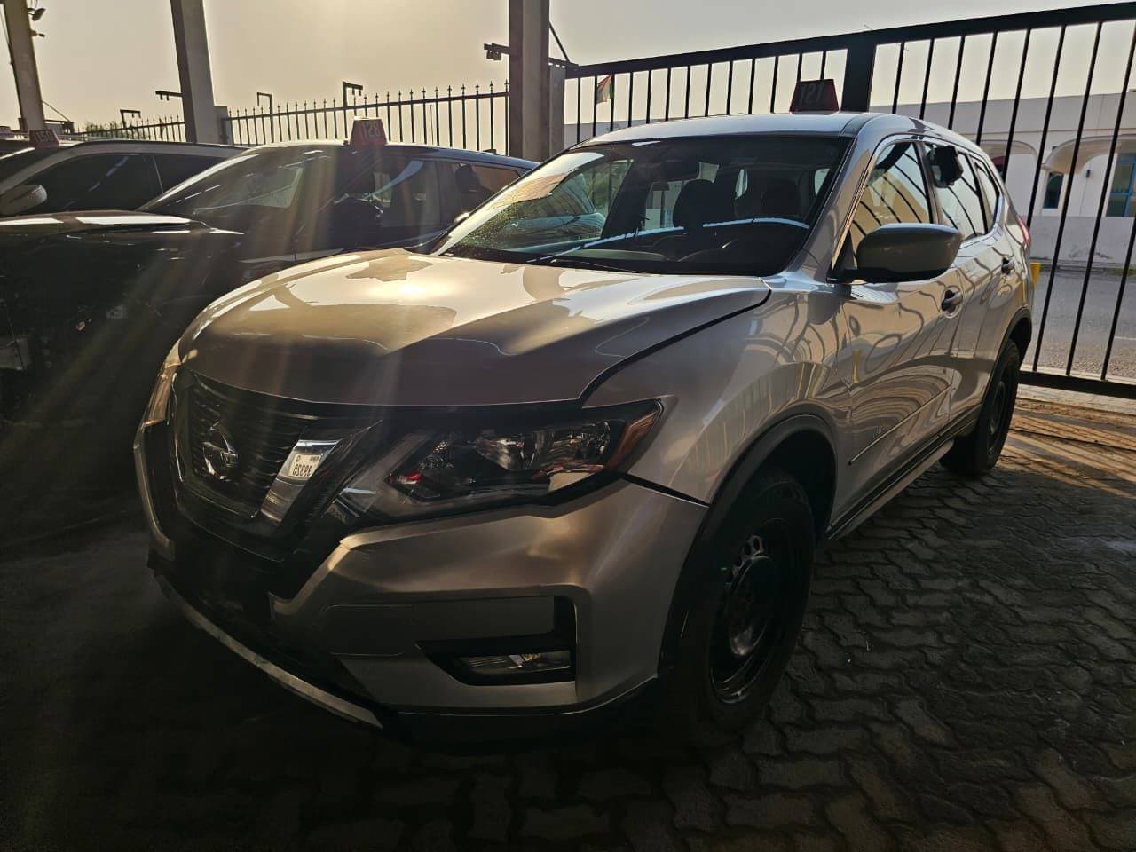 NISSAN ROGUE 2017 vehicle photo