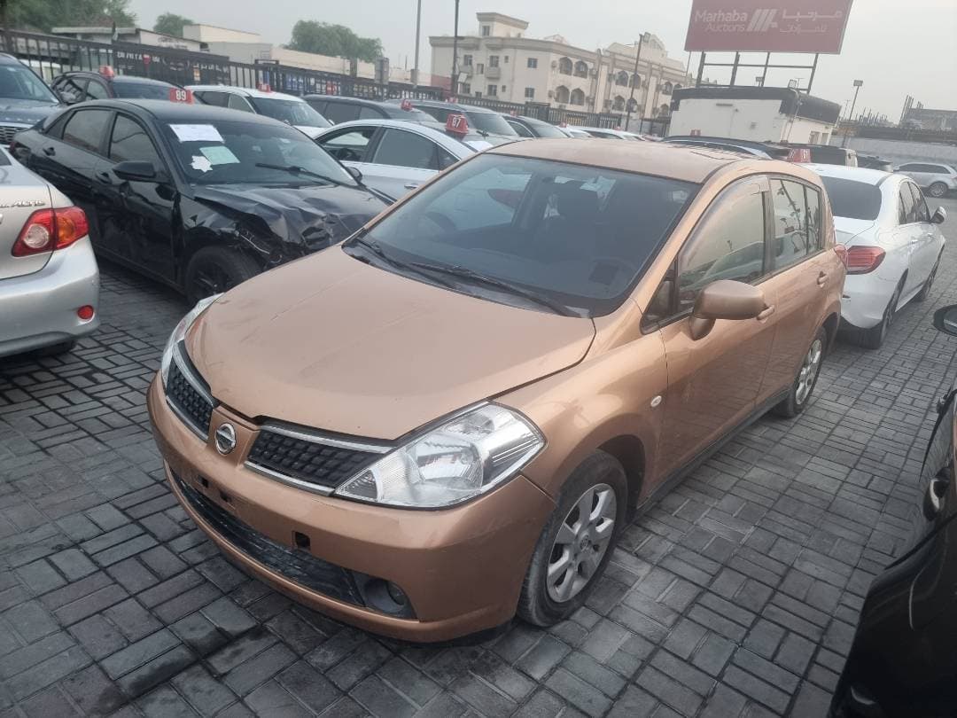 NISSAN TIDA 2011 vehicle photo