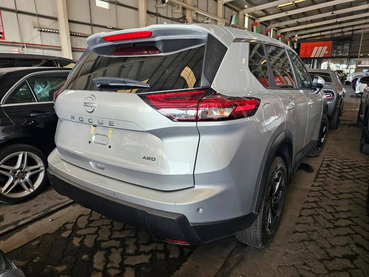NISSAN ROGUE 2025 vehicle photo