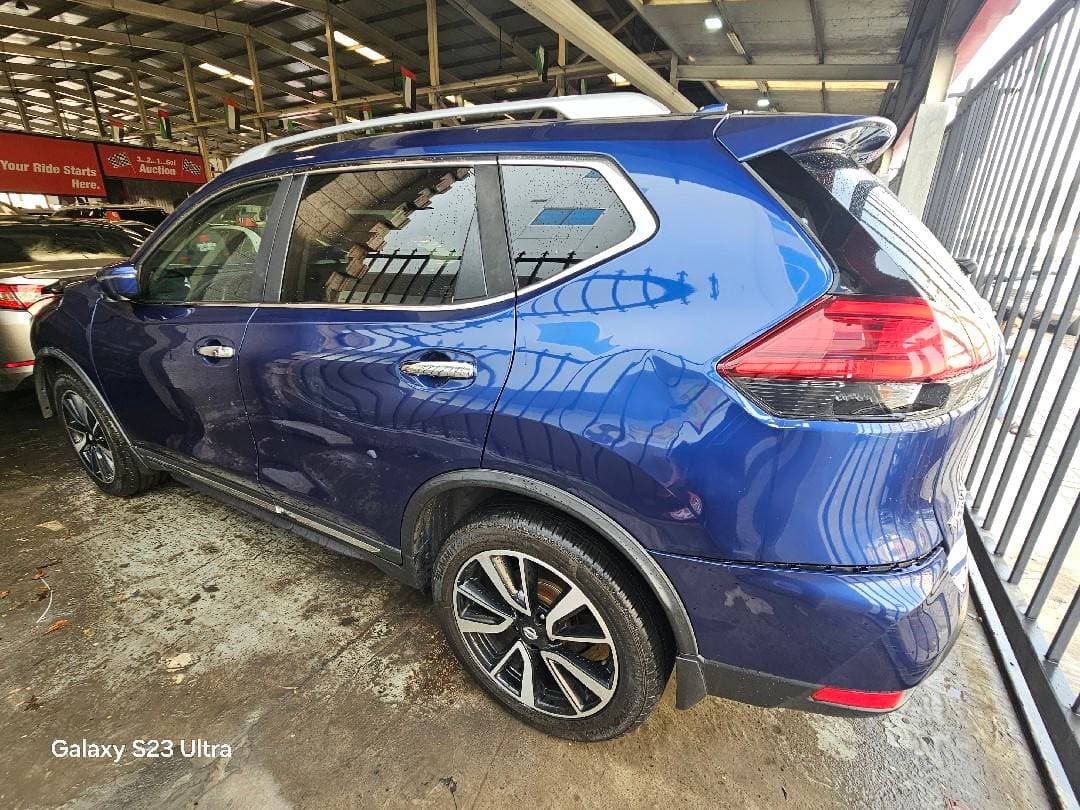 NISSAN ROGUE 2017 vehicle photo