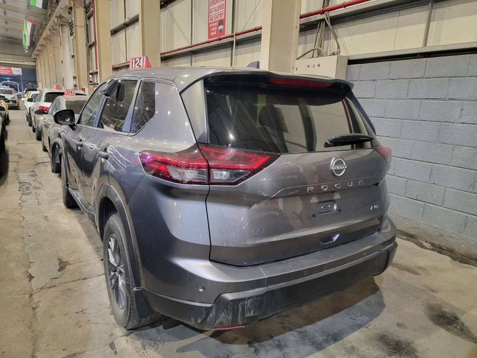 NISSAN ROGUE 2024 vehicle photo