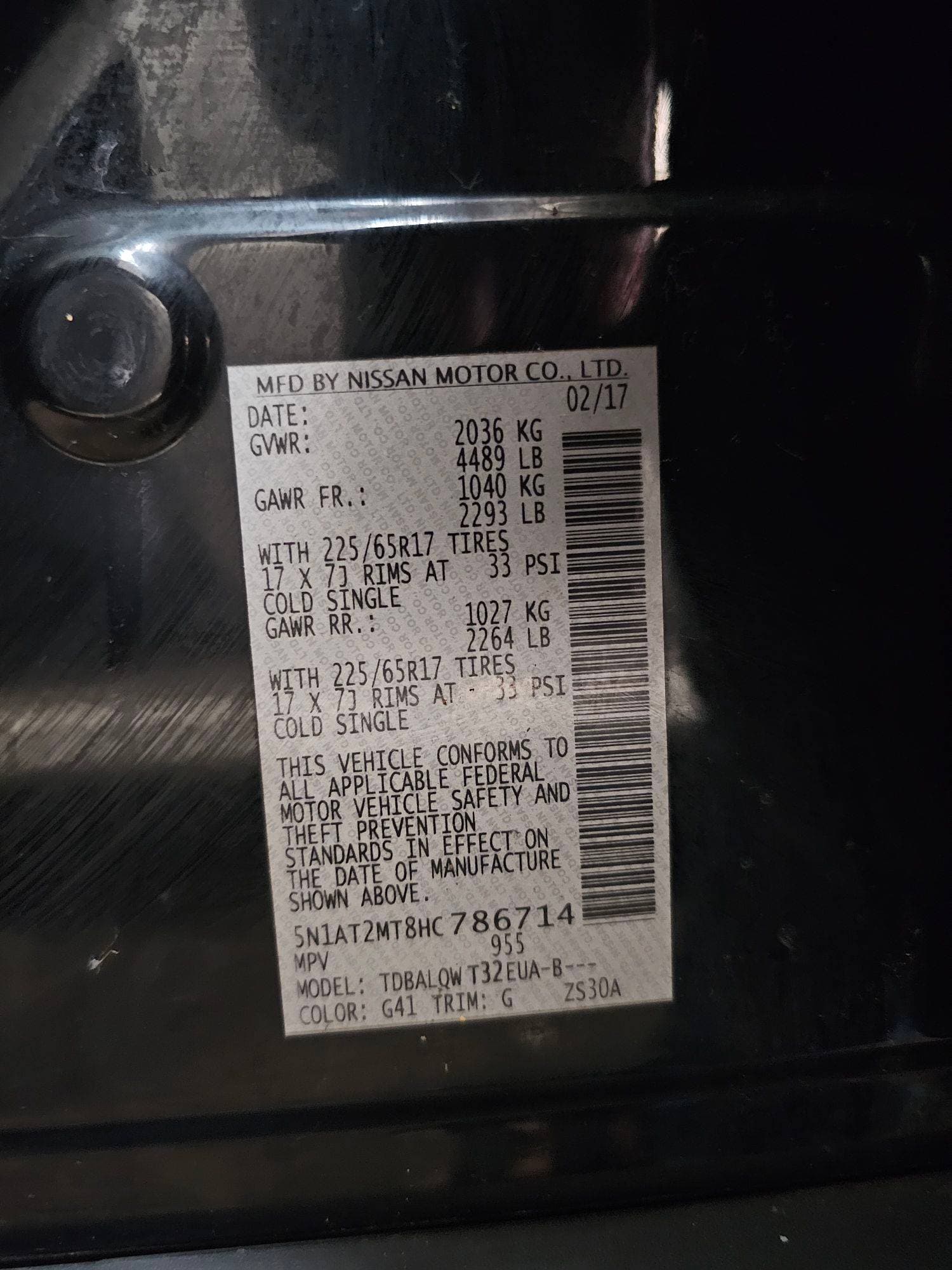 NISSAN ROGUE 2017 view 9