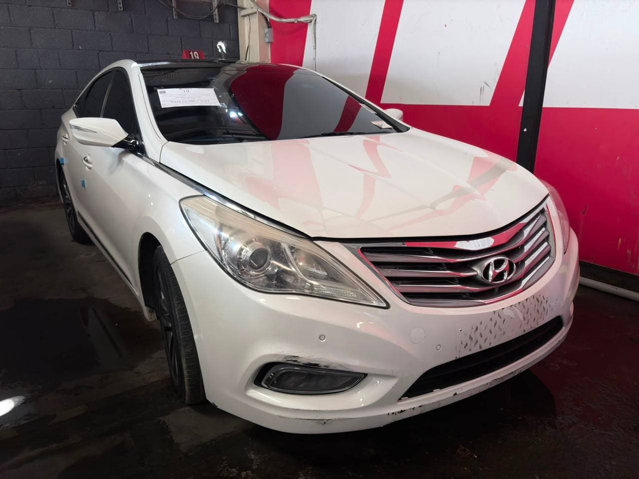 HYUNDAI GRANDEUR 2012 view 2