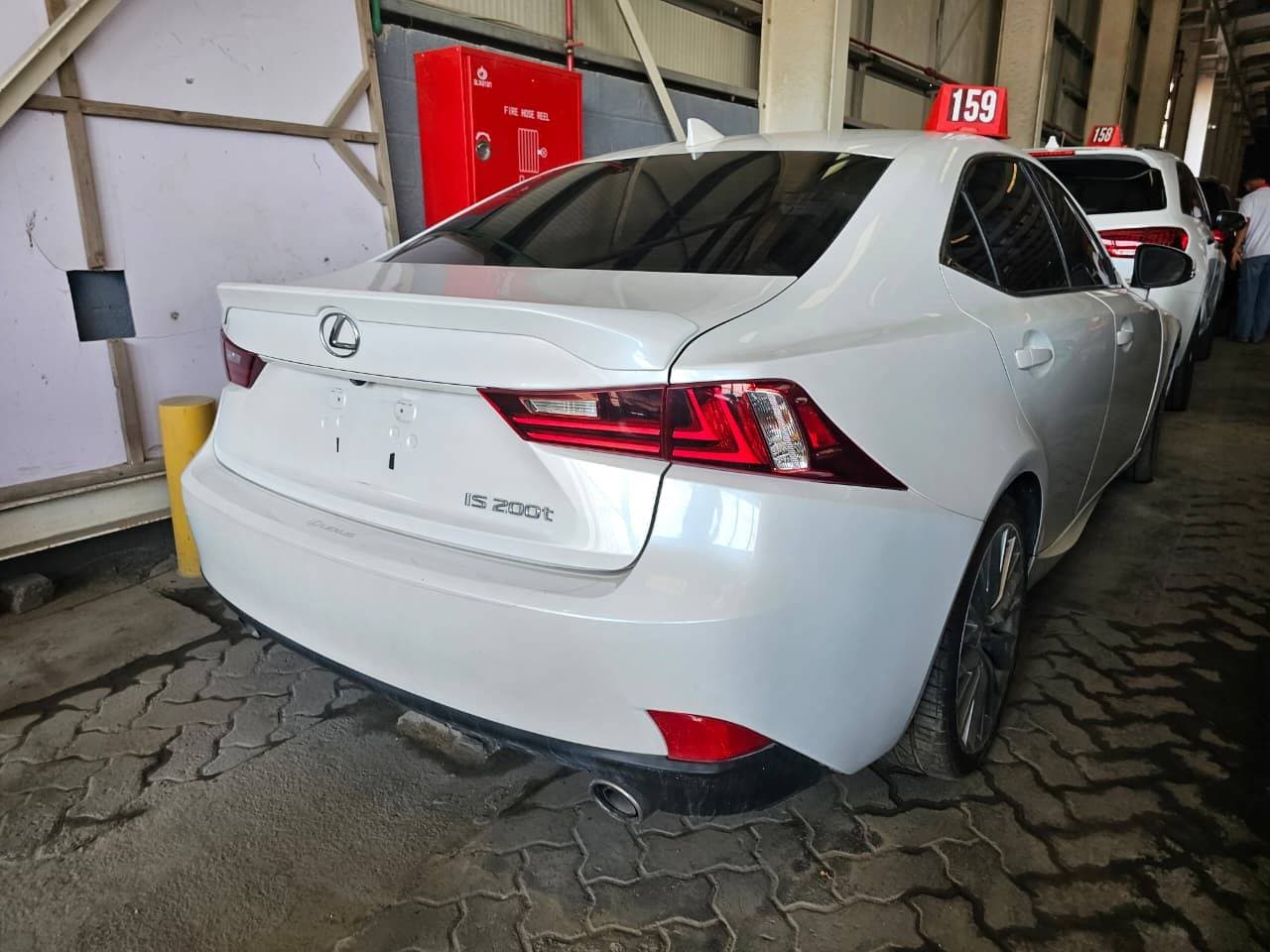 LEXUS IS 200T 2016 vehicle photo