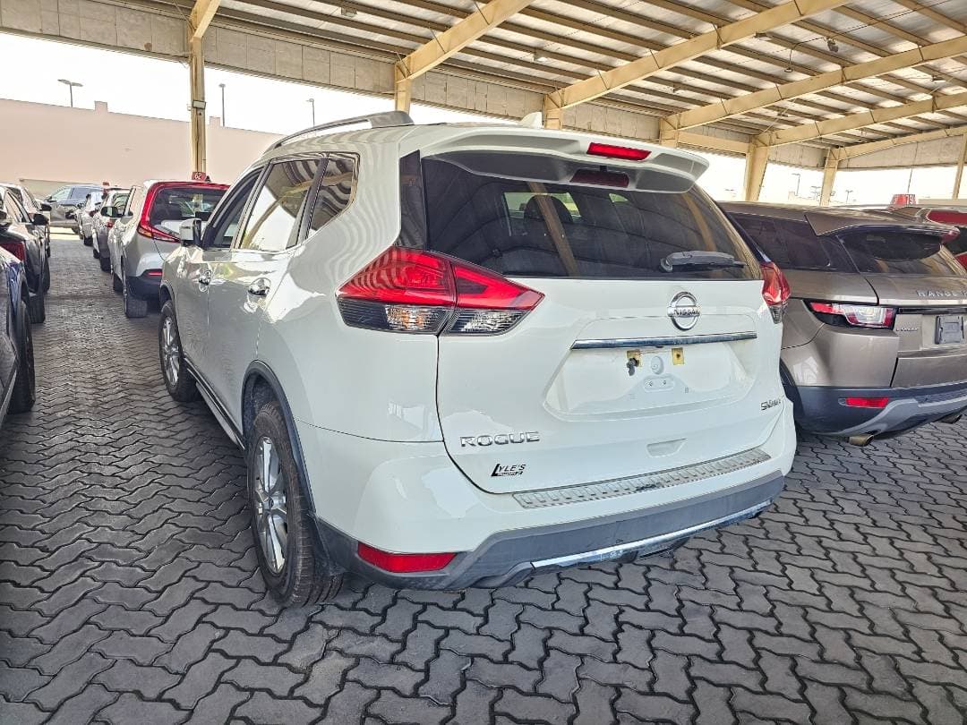 NISSAN ROGUE 2017 vehicle photo