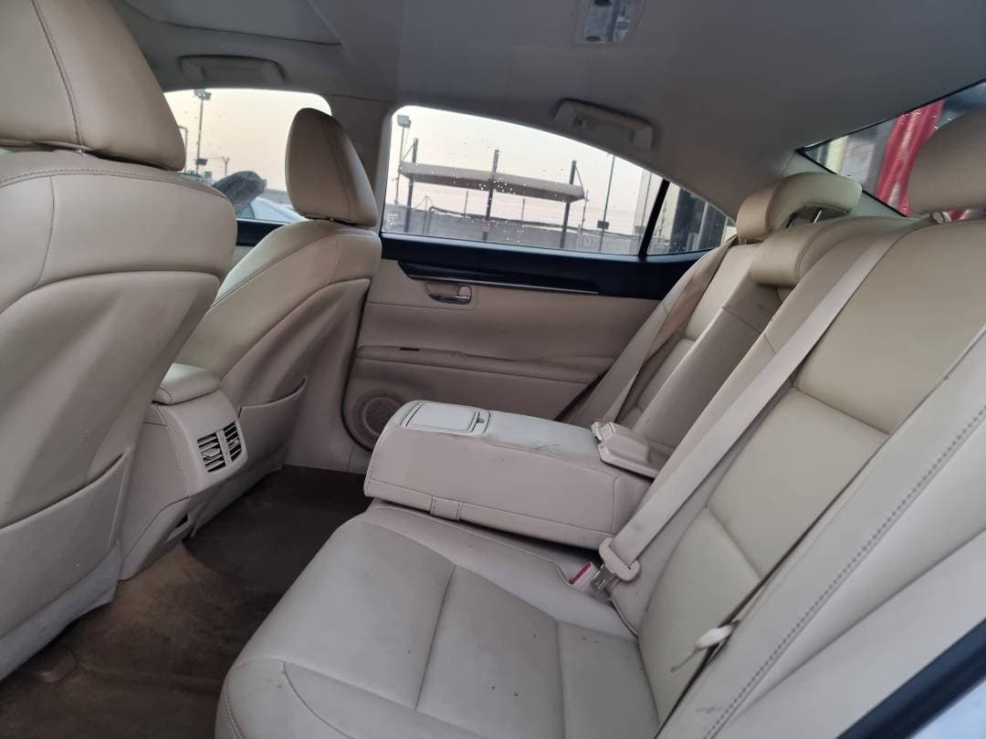 LEXUS ES 350 - Exterior
