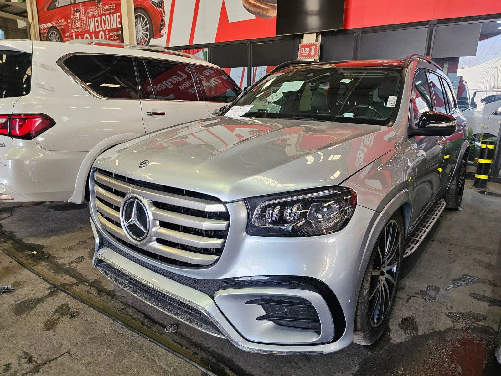 MERCEDES BENZ GLS 450 - Exterior