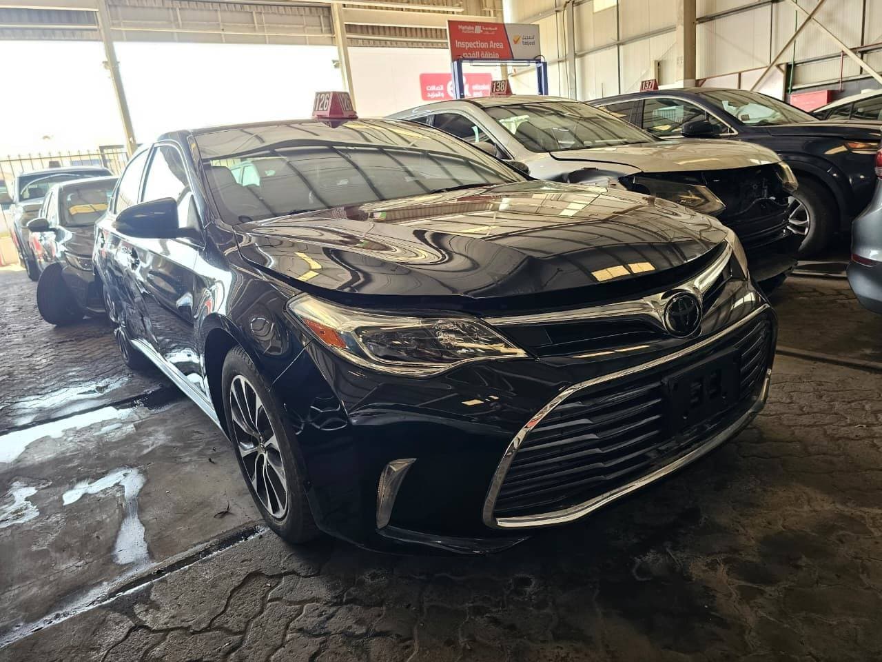 TOYOTA AVALON 2017 vehicle photo