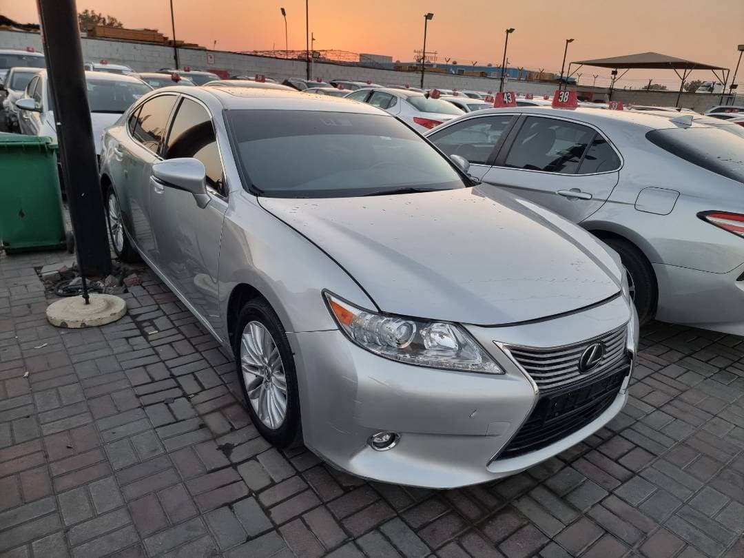 LEXUS ES 350 2013 view 2