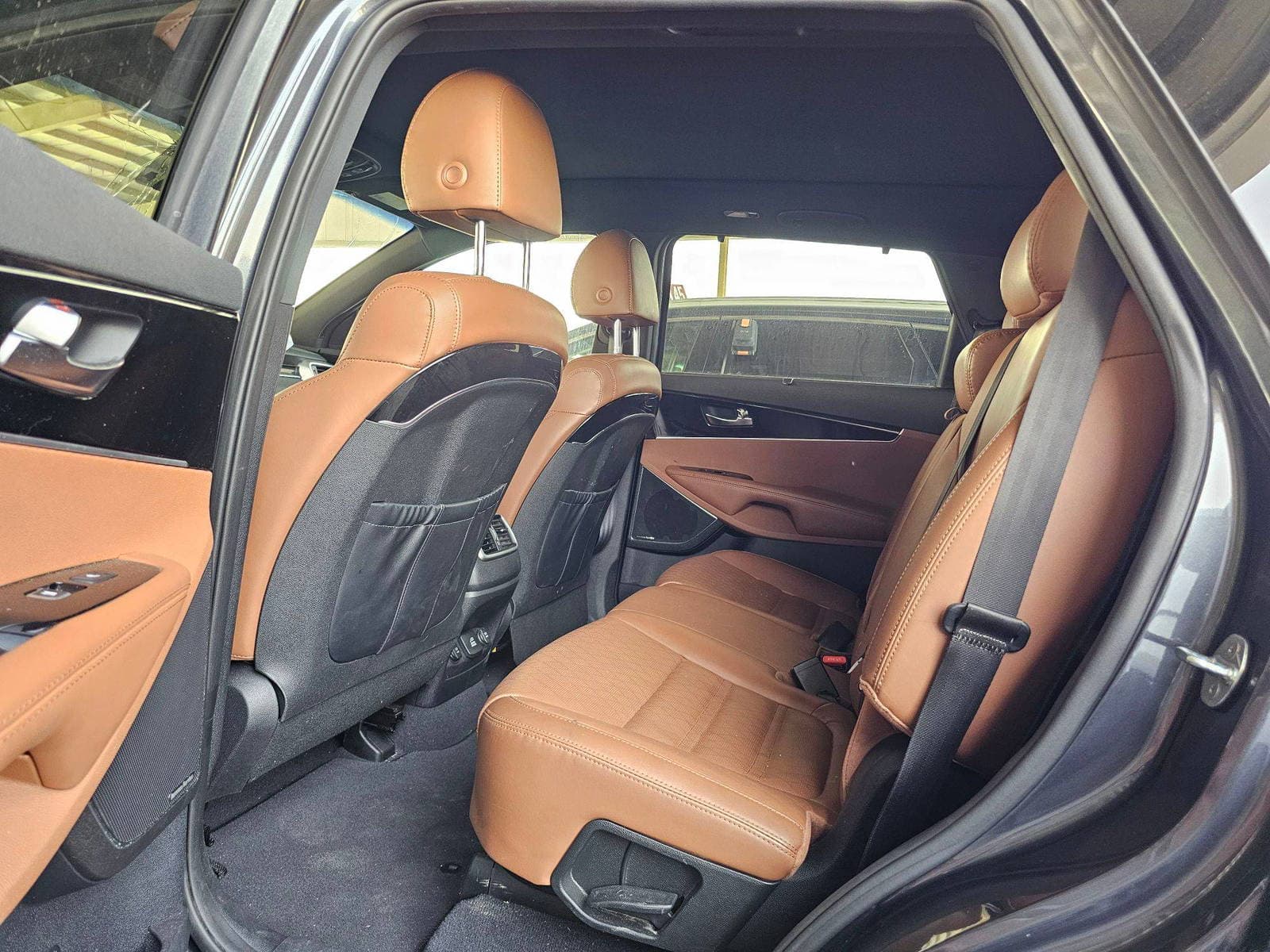 KIA SORENTO 2019 view 2