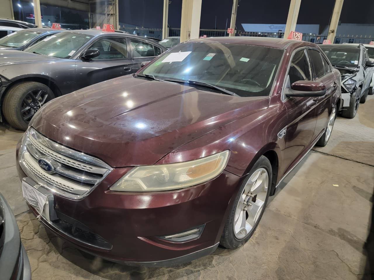 FORD TAURUS 2011 vehicle photo