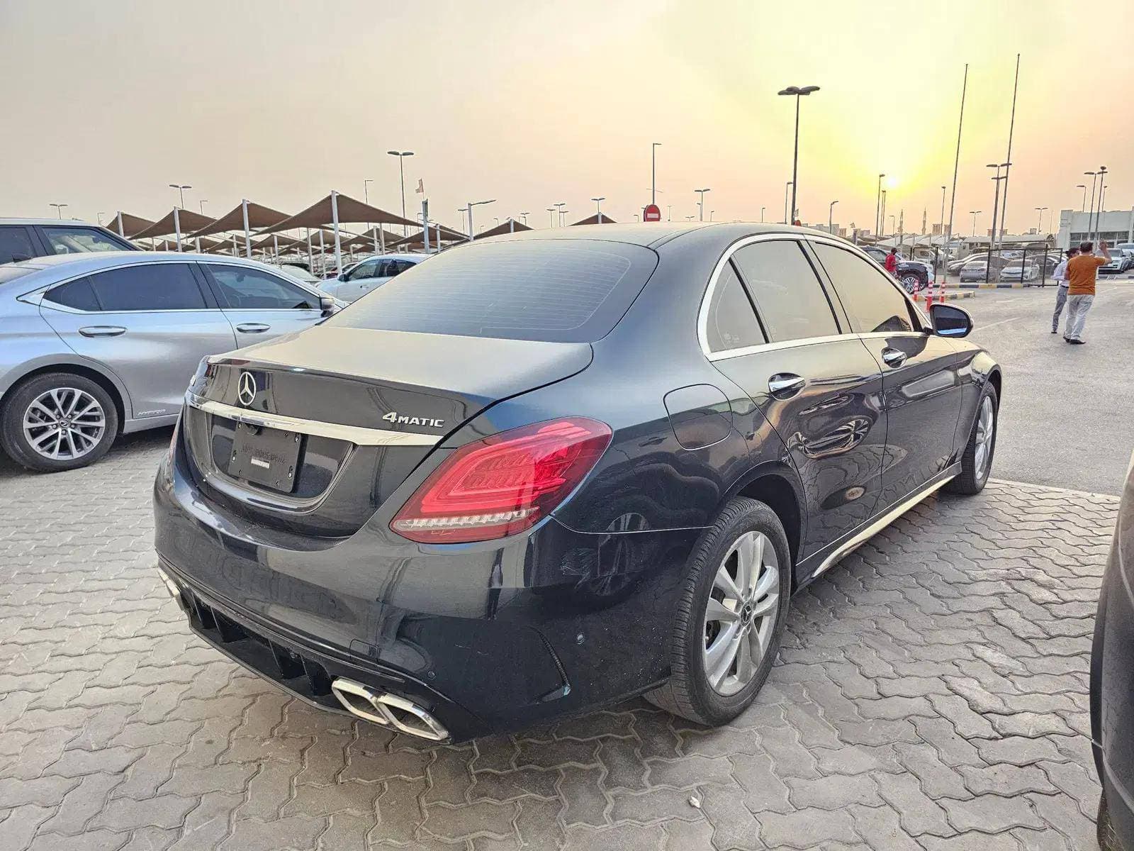 MERCEDES BENZ C300 2019 vehicle photo