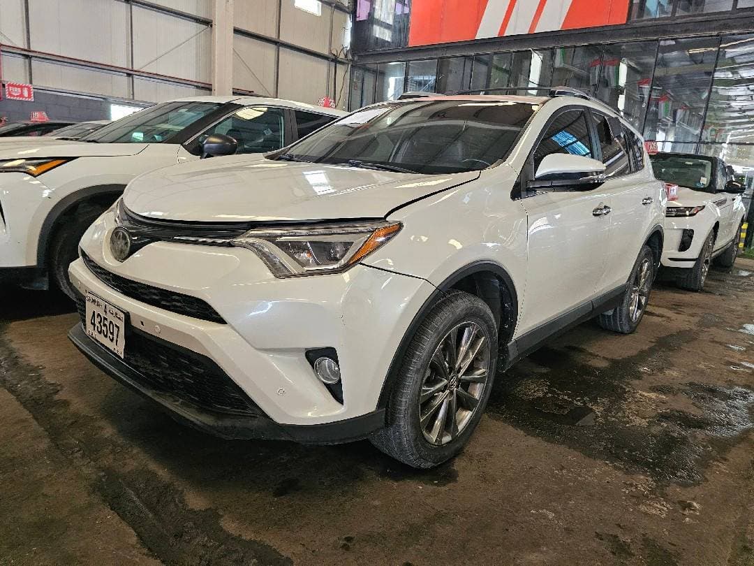 TOYOTA RAV4 2018 vehicle photo