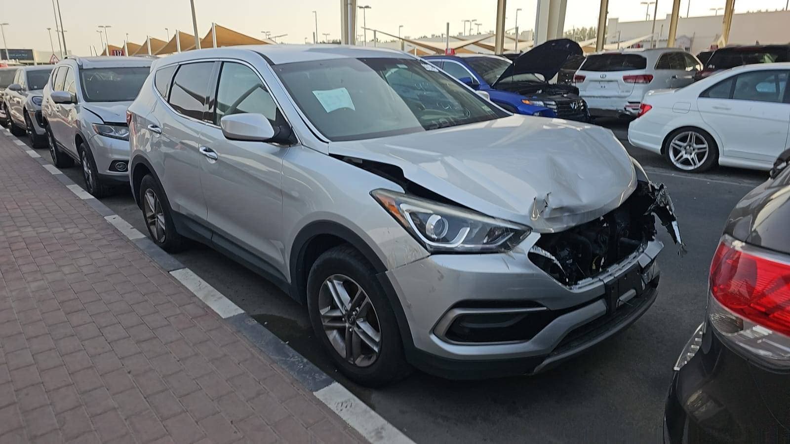HYUNDAI SANTA FE - Exterior