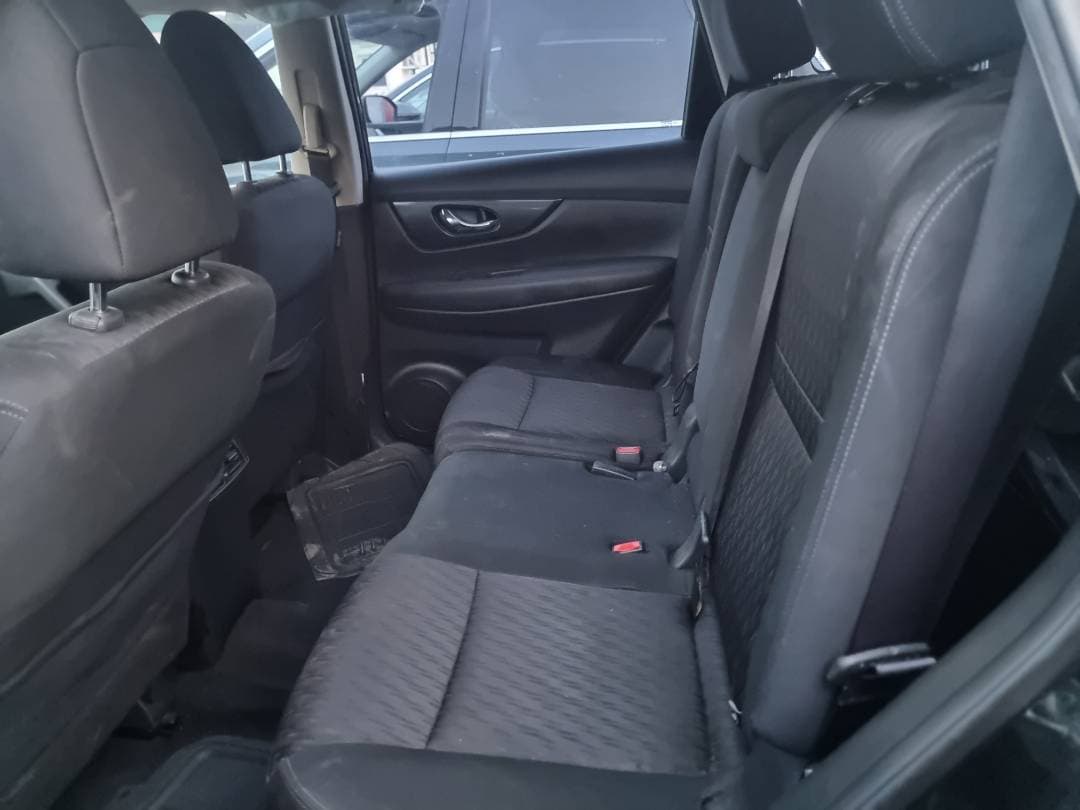 NISSAN ROGUE 2018 view 5