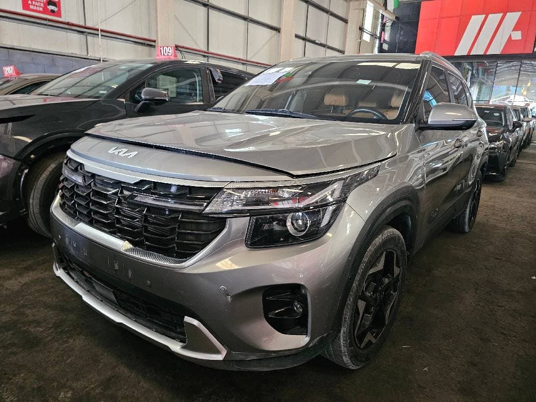 KIA SELTOS 2024 vehicle photo