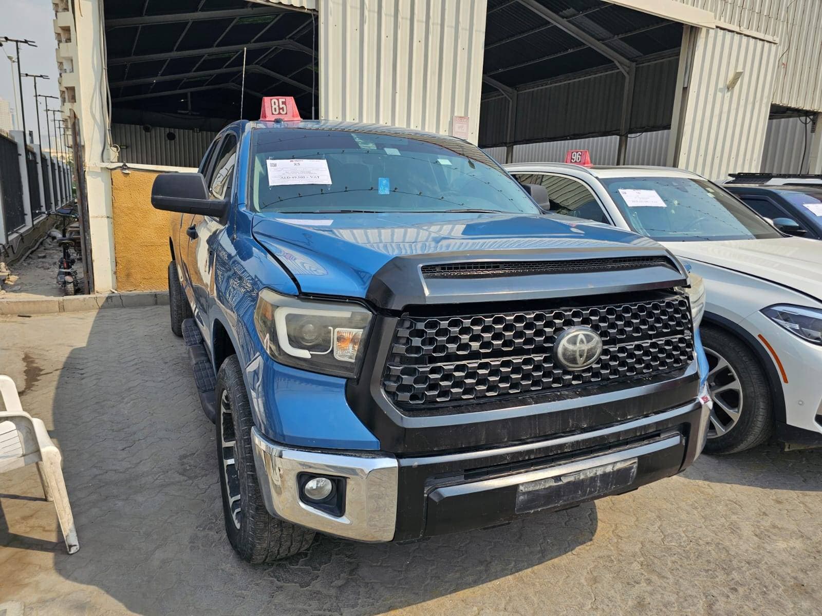 TOYOTA TUNDRA 2019 view 2