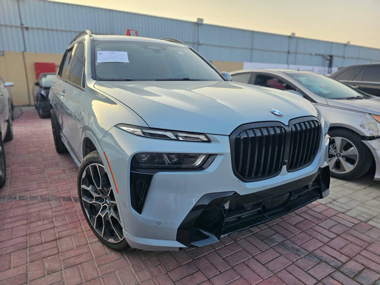 BMW X7 XDRIVE40I 2025 vehicle photo