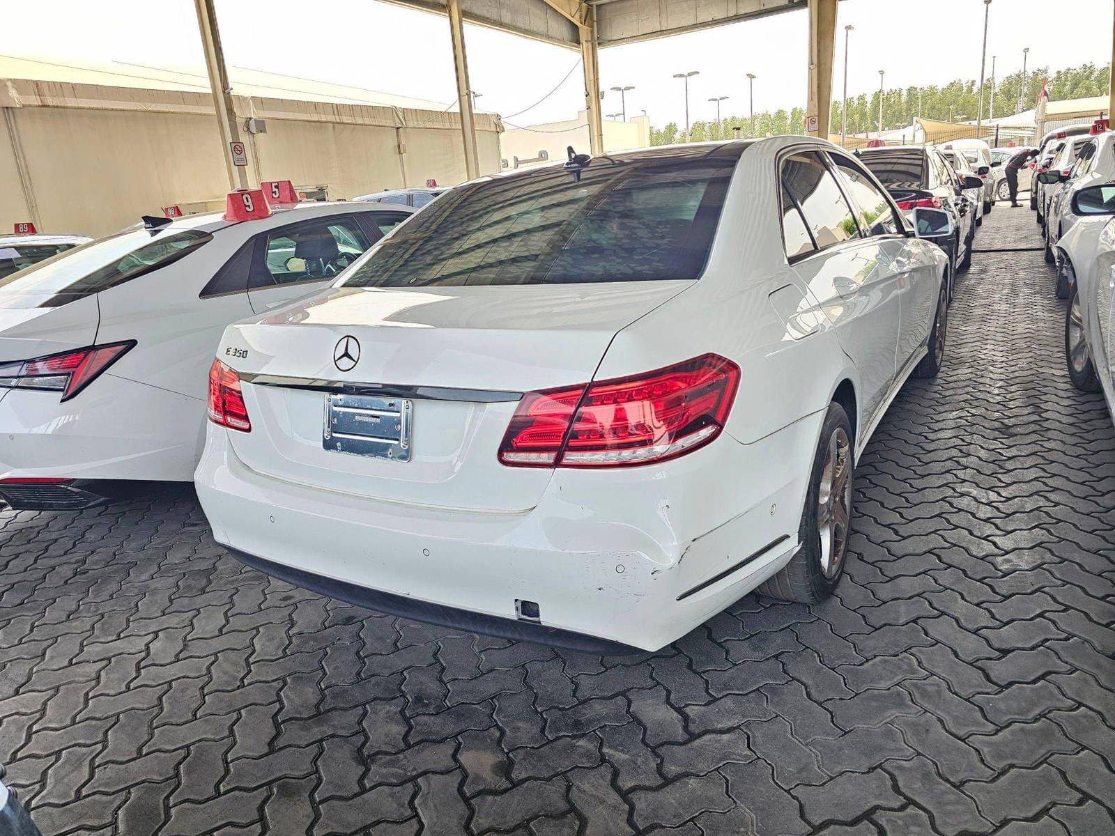 MERCEDES BENZ E 350 2014 view 2