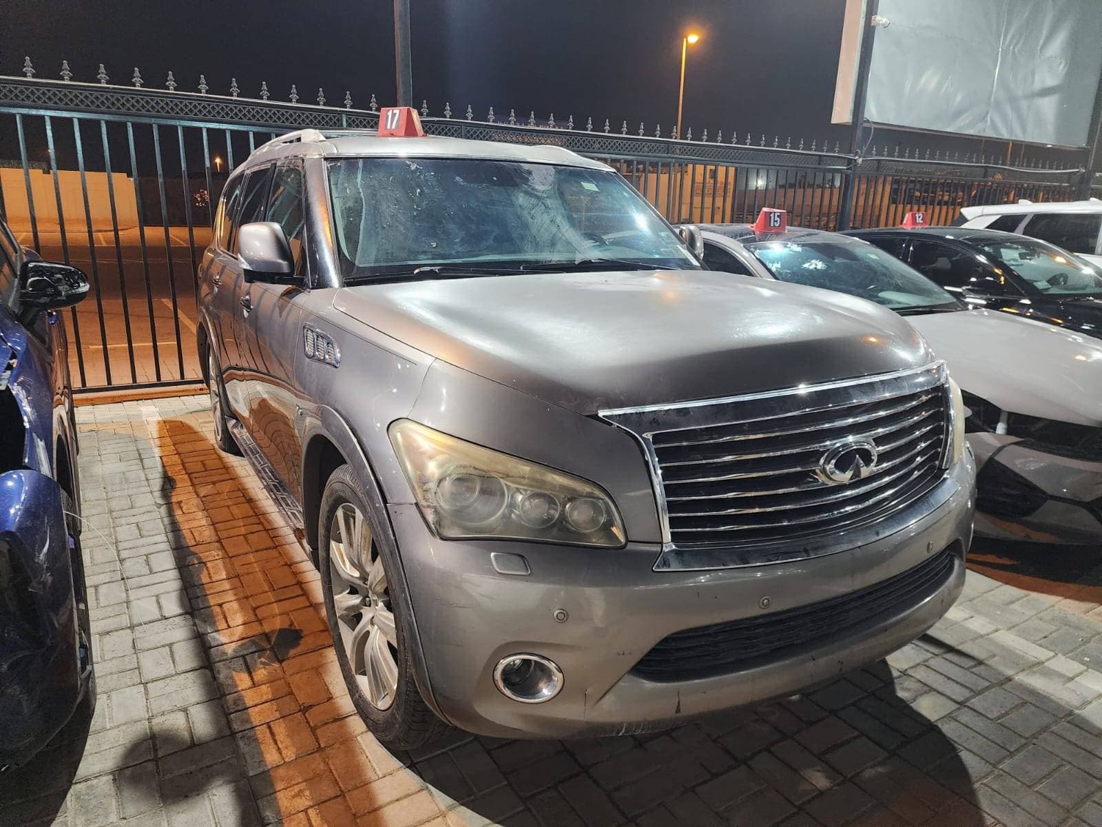 INFINITI QX80 2014 vehicle photo